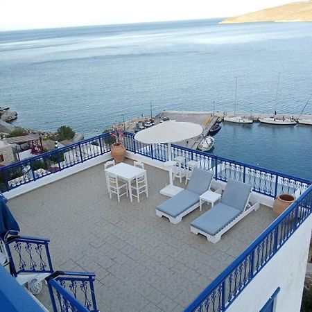Marinas Studios Ливадия Экстерьер фото